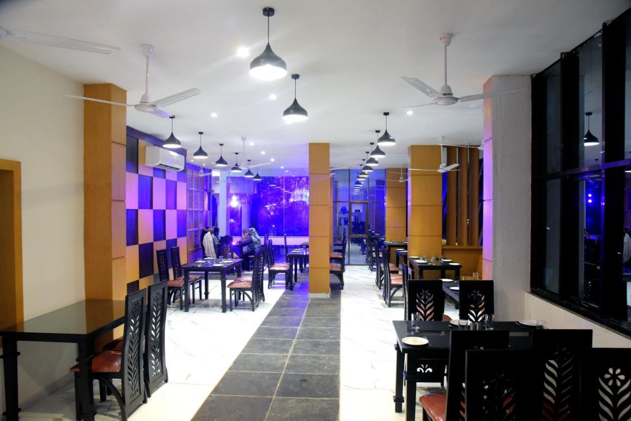 Vits Excellensea Karde Beach Dāpoli Zewnętrze zdjęcie