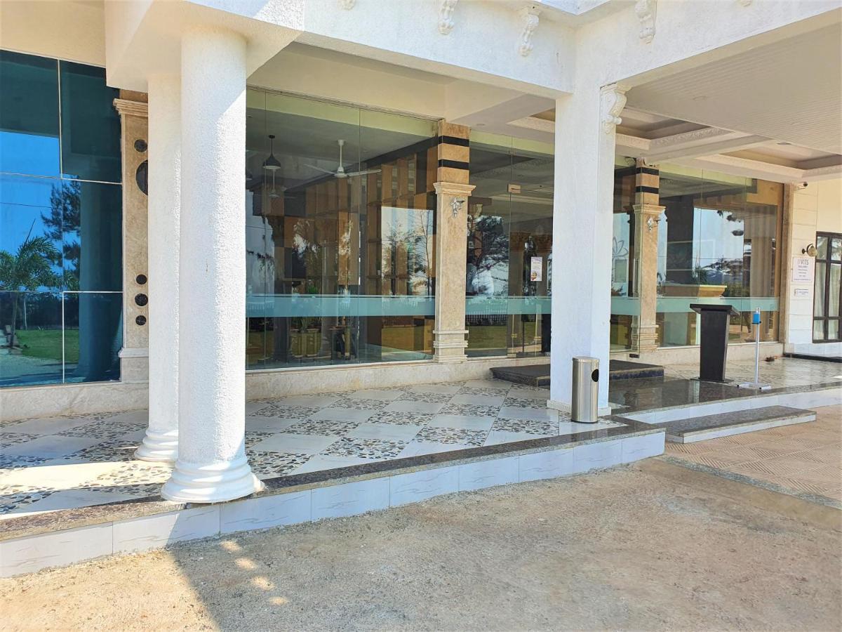 Vits Excellensea Karde Beach Dāpoli Zewnętrze zdjęcie