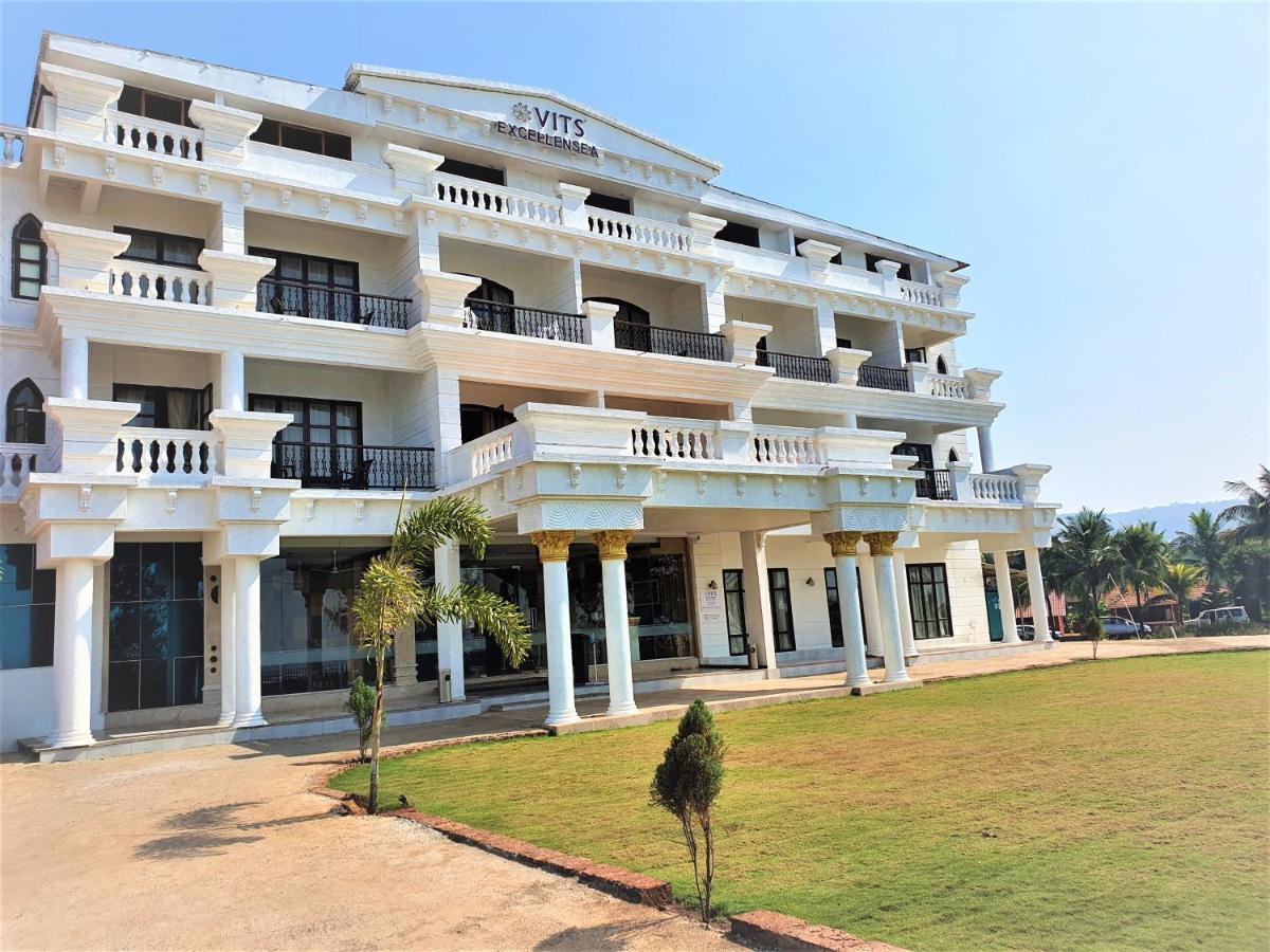 Vits Excellensea Karde Beach Dāpoli Zewnętrze zdjęcie