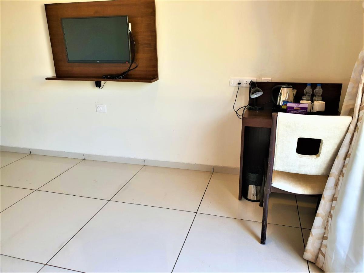 Vits Excellensea Karde Beach Dāpoli Zewnętrze zdjęcie